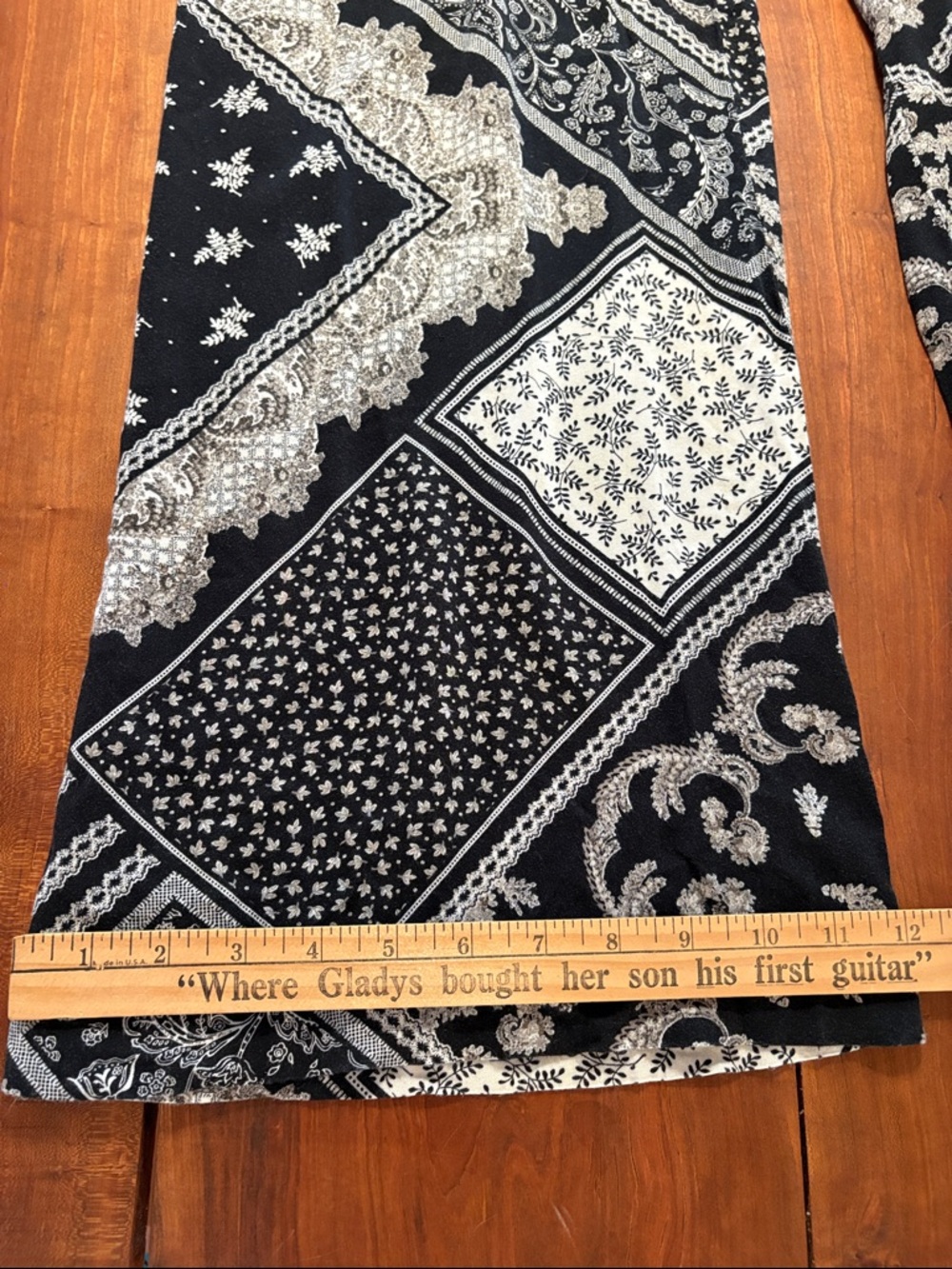 H&M Boho Wide Leg Paisley Patchwork Pallazo Pants Size 6 - Picture 9 of 10